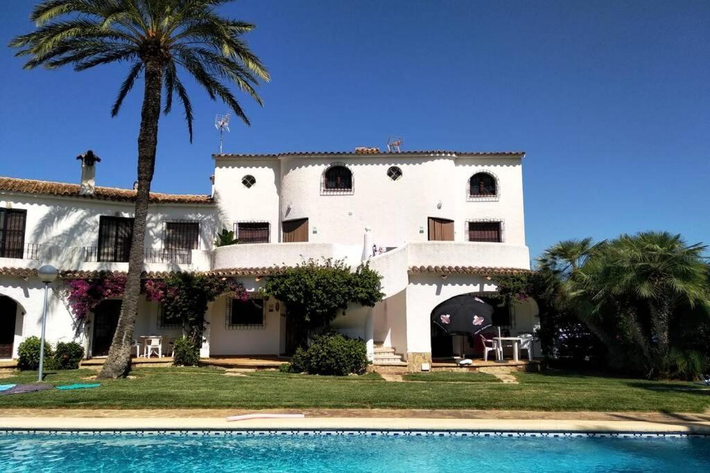 Апартаменты Apartamento Duplex. Muy Tranquilo. Terraza Y Bbq Дения Экстерьер фото